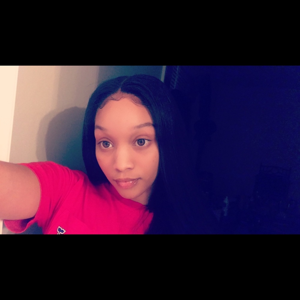 Meet your Posher, Kelcee